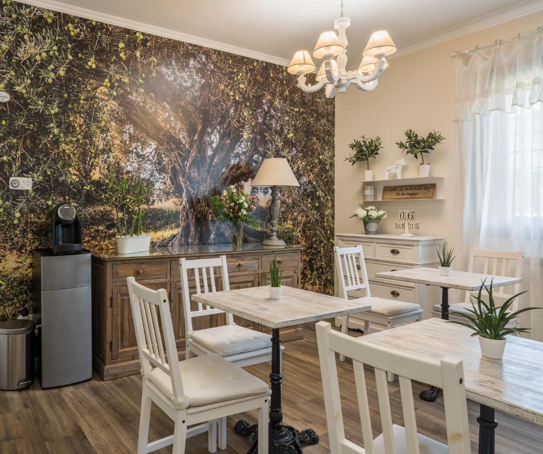 B&B L'Ulivo Фьюмичино Экстерьер фото